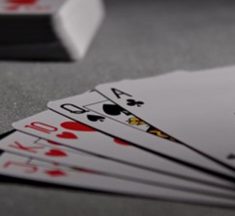 O jogo de poker que durou 8 anos